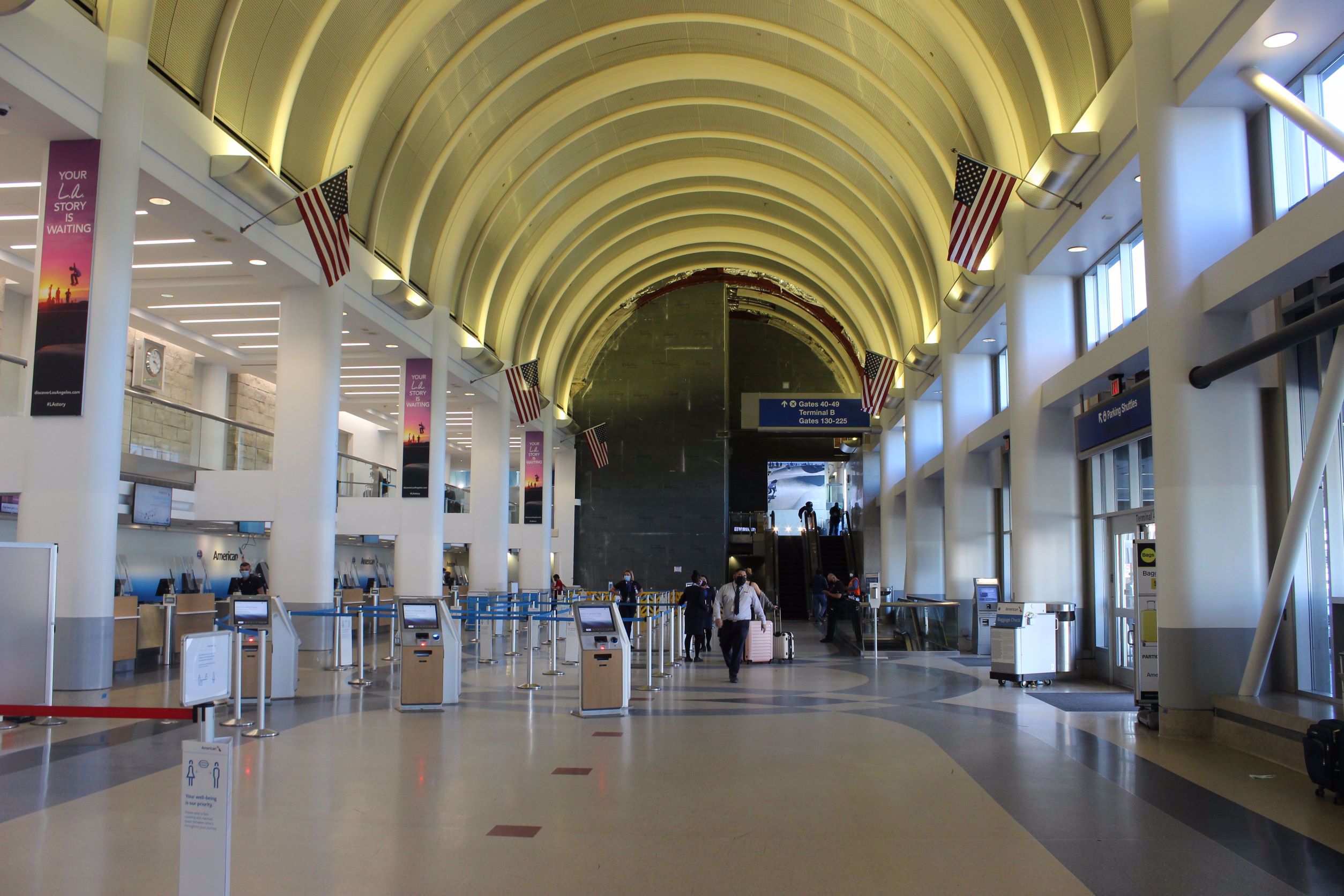 Eastern Airways PHF Terminal - Newport News/Williamsburg International Airport